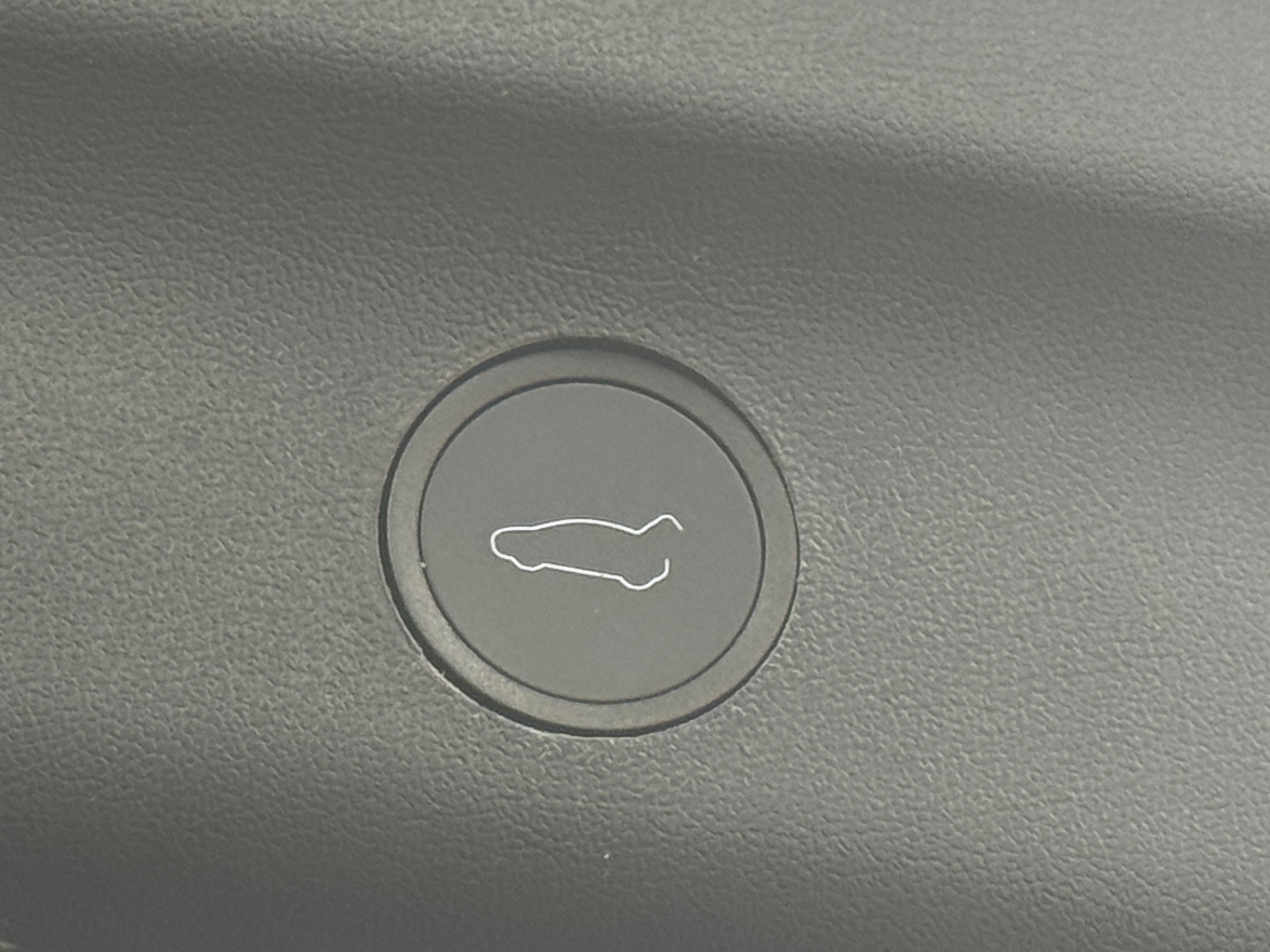 tesla model y 2024 7SAYGDEE6RA235849 image tesla model y 2024 7SAYGDEE6RA235849 image